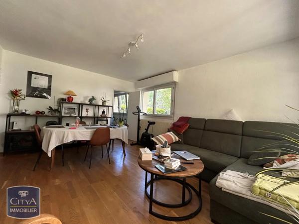Appartement à louer 3 pièces 74.43m² Arpajon (91290)