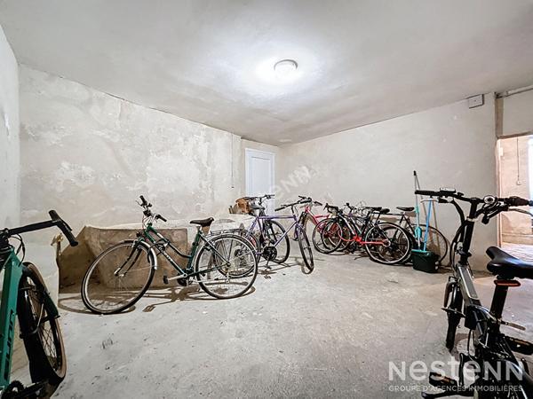 Appartement T1bis à vendre - Résidence Ancienne avec Terrasse Spacieuse