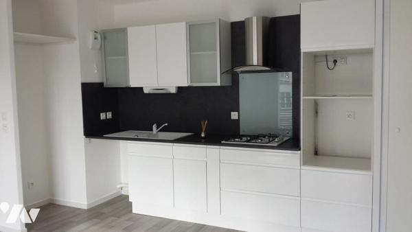 APPARTEMENT F3 + BALCON