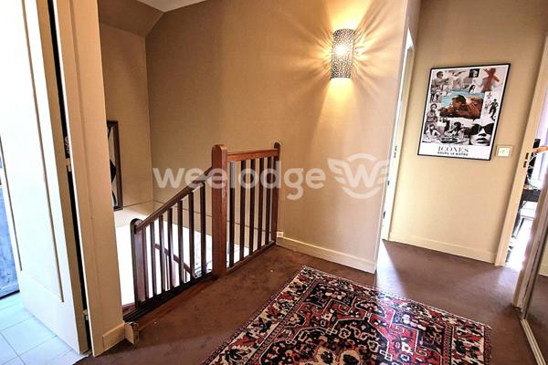 Maison à vendre 5 pièces de 115 m² à Voisins-le-Bretonneux