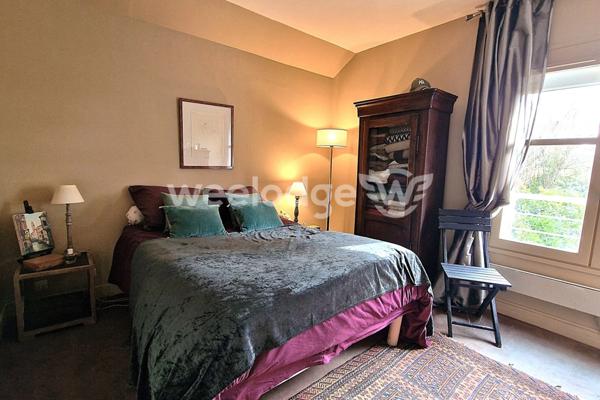 Maison à vendre 5 pièces de 115 m² à Voisins-le-Bretonneux