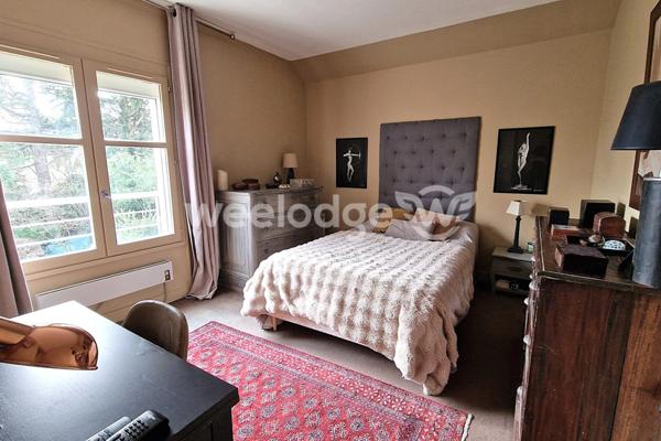 Maison à vendre 5 pièces de 115 m² à Voisins-le-Bretonneux