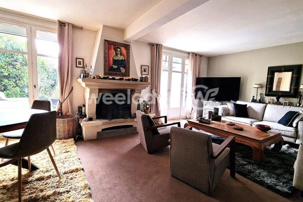 Maison à vendre 5 pièces de 115 m² à Voisins-le-Bretonneux