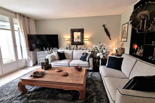 Maison à vendre 5 pièces de 115 m² à Voisins-le-Bretonneux