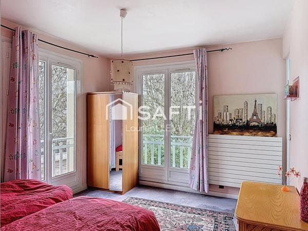 Maison 4 chambres mini, sous-sol habitable, jardin