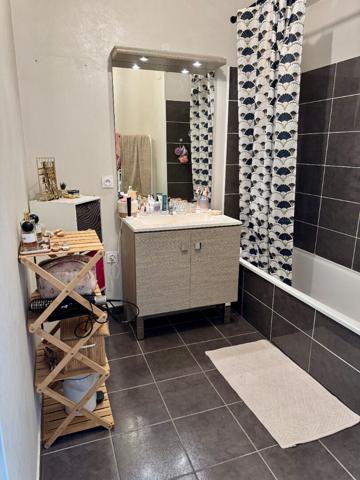 Appartement Venissieux 3 pièce(s) 58.08 m2