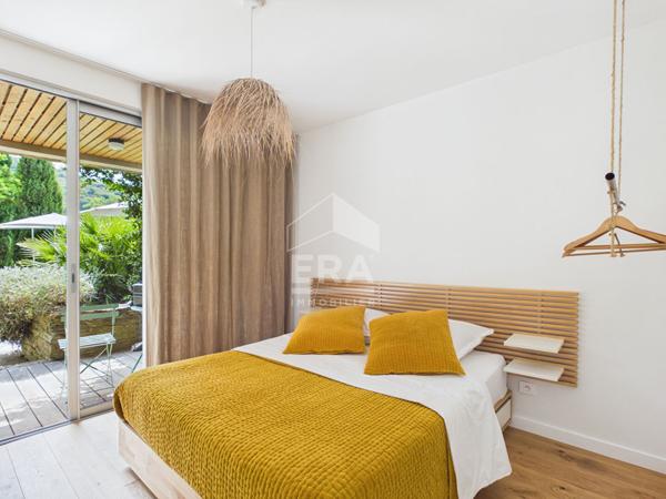 Maison avec piscine et jardin aboré à 5 mn de Saint-Florent