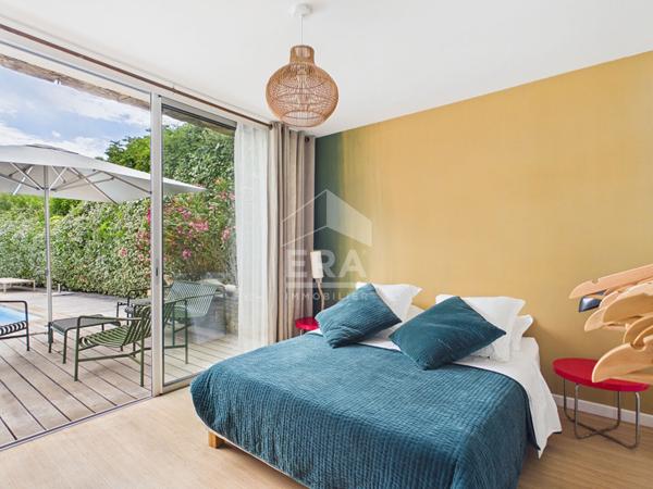 Maison avec piscine et jardin aboré à 5 mn de Saint-Florent