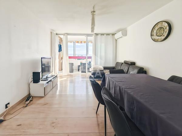 Appartement T4 lumineux avec vue sur l'étang / Secteur des Plantiers