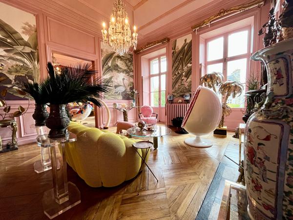 Hôtel particulier du 19 ème à vendre au coeur de Dinan - 360 m² , bien d'exception.