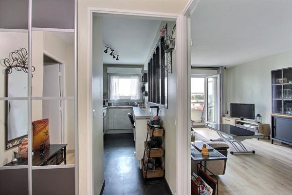 CENTRE VILLE AVEC TOUTES COMMODITES - Joli 3 pièces de 61,54m2