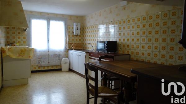 Maison de village 4 pièces de 118 m² à Puylaurens (81700)