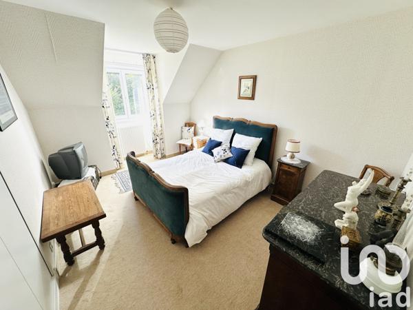 Maison à vendre 8 pièces 160 m² Saint-Arnoult-en-Yvelines