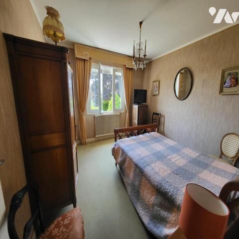 Maison d'habitation à vendre dans le centre de Châteauneuf du Faou, Finistère 29