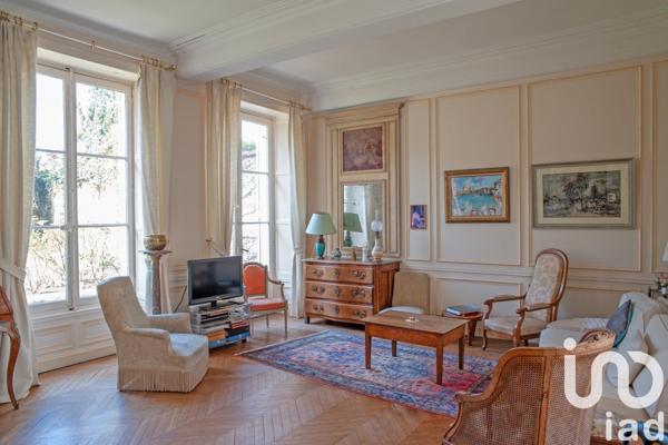 Maison à vendre 11 pièces 229 m² Compiègne
