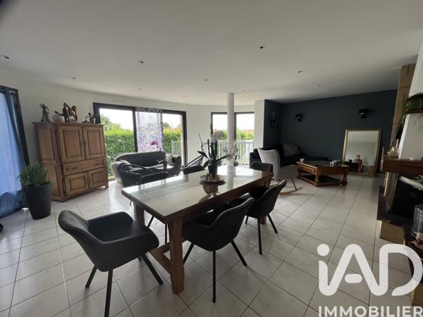 Maison à vendre 5 pièces 109 m² Beaupréau-en-Mauges