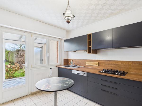 Maison à VERMAND (02490)