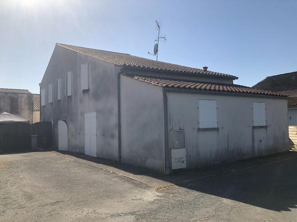 Immeuble de rapport proche Surgères - 6 logements