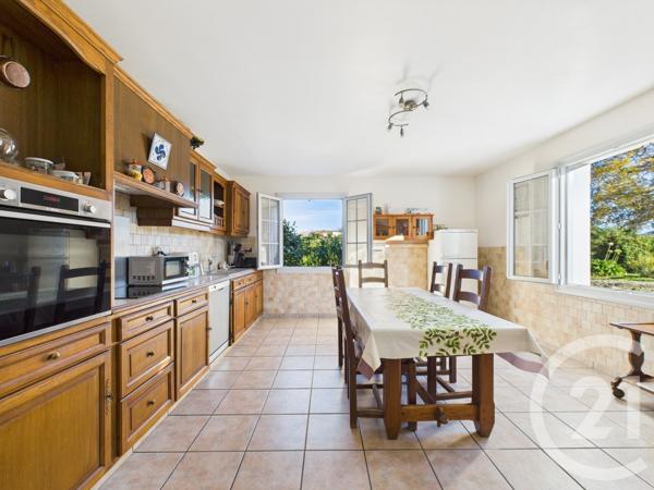 Maison à vendre  8 pièces - 278,48 m2 JATXOU - 64