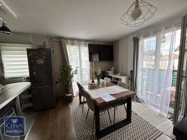 Appartement à louer 2 pièces 35m² Villiers-sur-Marne (94350)