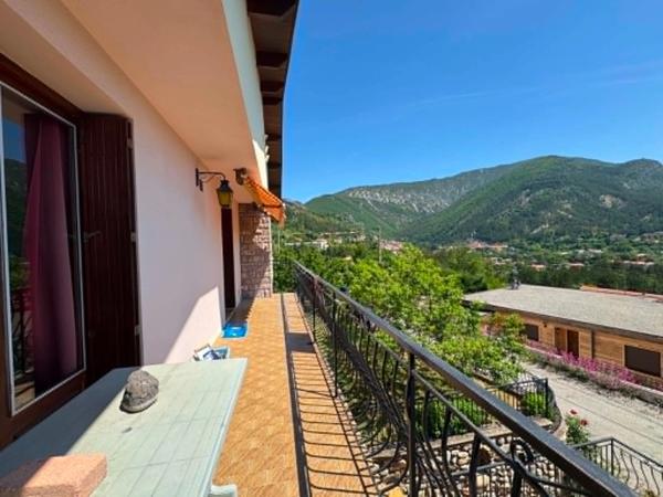 Grande maison familiale 170 m² avec terrain constructible – Serres (05)