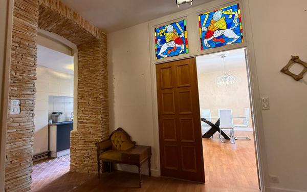 Maison à vendre    11 pièces •  Mende