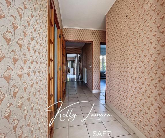 Maison familiale 5 pièces – 121 m² – Saint-Cyr-l’École