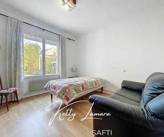 Maison familiale 5 pièces – 121 m² – Saint-Cyr-l’École