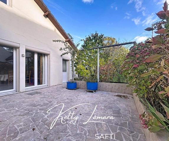 Maison familiale 5 pièces – 121 m² – Saint-Cyr-l’École