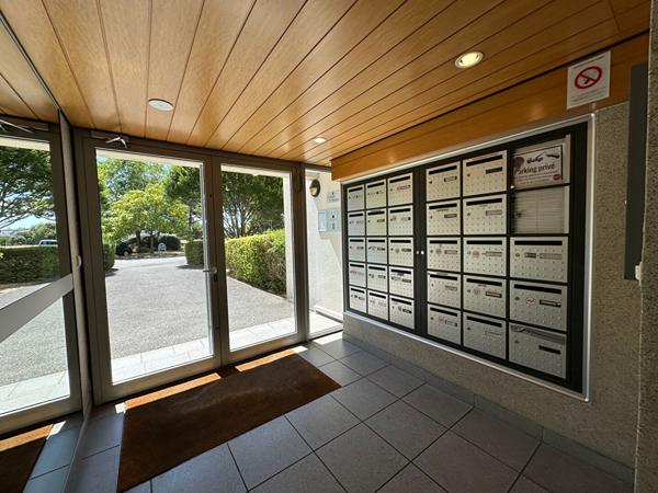 Appartement à vendre à Vannes T2 avec terrasse et garage en sous-sol !