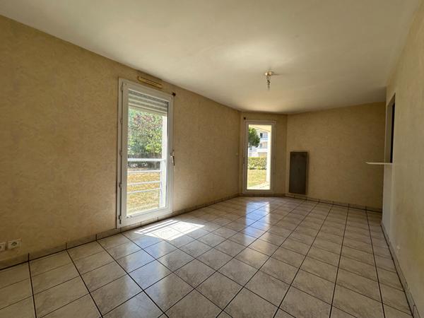 Appartement à vendre à Vannes T2 avec terrasse et garage en sous-sol !