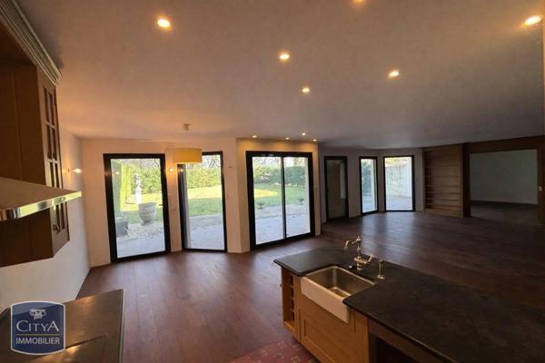 Appartement à vendre 3 pièces 118m² Archamps (74160)