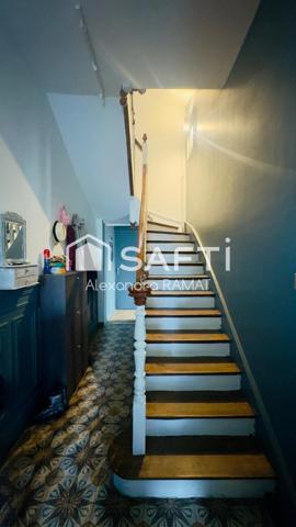 Maison de ville de caractère ! A moins de 50 min de Paris !