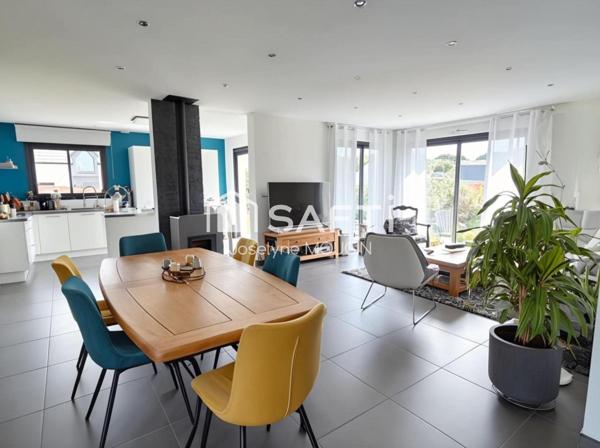 Pavillon de plain-pied, 4 chambres, jardin, garage