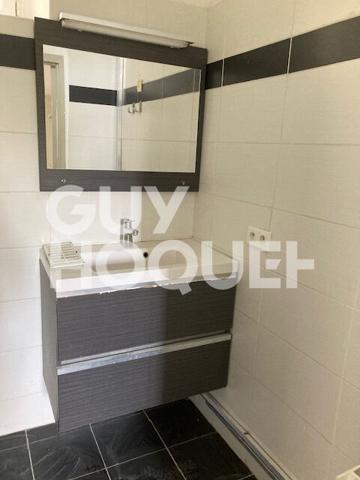 CHATEAURENARD Appartement 3 pièce(s) 73 M²