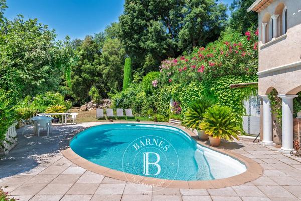 Grasse, Villa 5 Chambres -  230 m² à vendre