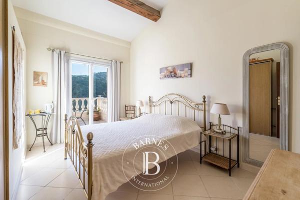 Grasse, Villa 5 Chambres -  230 m² à vendre