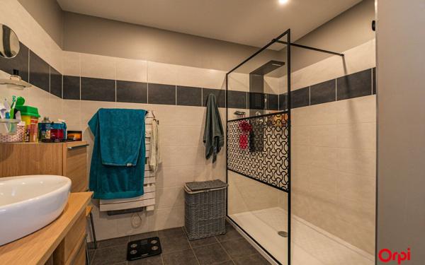 Appartement à vendre    3 pièces • 100,74 m2 Château-Thierry