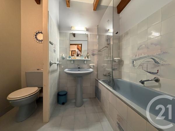 Appartement F4 à vendre  4 pièces - 73,08 m 2   ROYAN  - 17