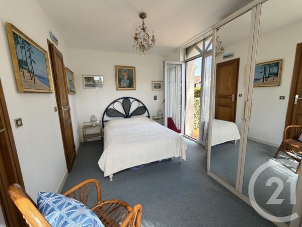 Appartement F4 à vendre  4 pièces - 73,08 m 2   ROYAN  - 17