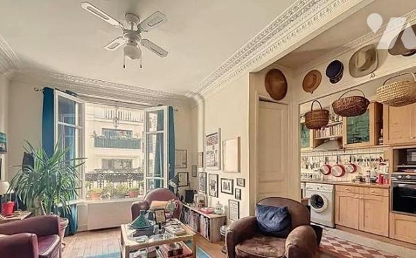 LEVALLOIS PERRET - METRO ANATOLE FRANCE - 2/3 PIECES. 3ème étage. Immeuble Ancien.