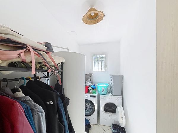 Belle maison de plain pied, terrain plat, proche d'Auch