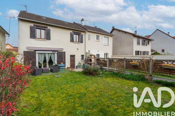 Maison à vendre 5 pièces 99 m² Vaires-sur-Marne