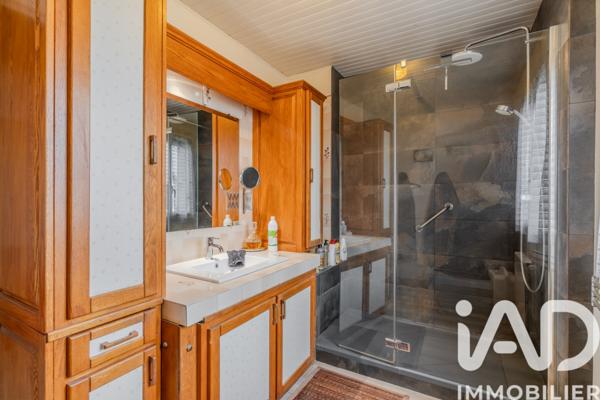 Maison à vendre 5 pièces 99 m² Vaires-sur-Marne