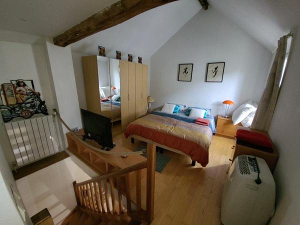 Maison à vendre    6 pièces • 210 m2 Chambourcy