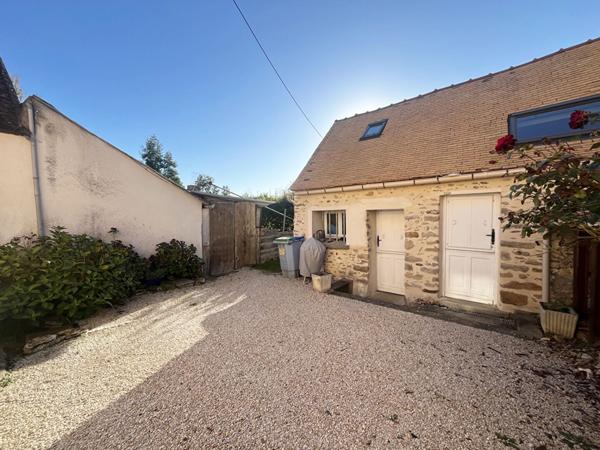 DOURDAN 5 Min - Maison de village