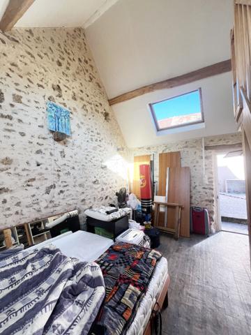 DOURDAN 5 Min - Maison de village