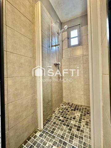 Murs commerciaux et résidentiels en pied de pistes