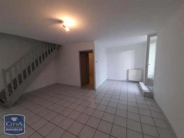 Maison à louer 5 pièces 81.2m² Buzet-sur-Baïse (47160)