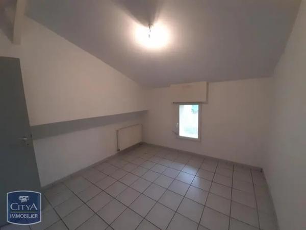 Maison à louer 5 pièces 81.2m² Buzet-sur-Baïse (47160)